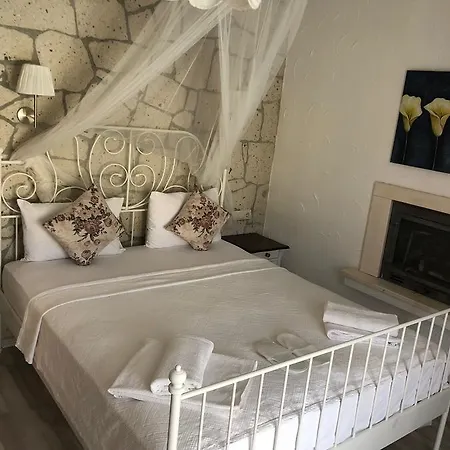 La Mira Konukevi Alaçatı